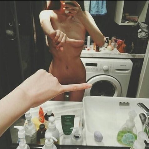Голые в соцсетях