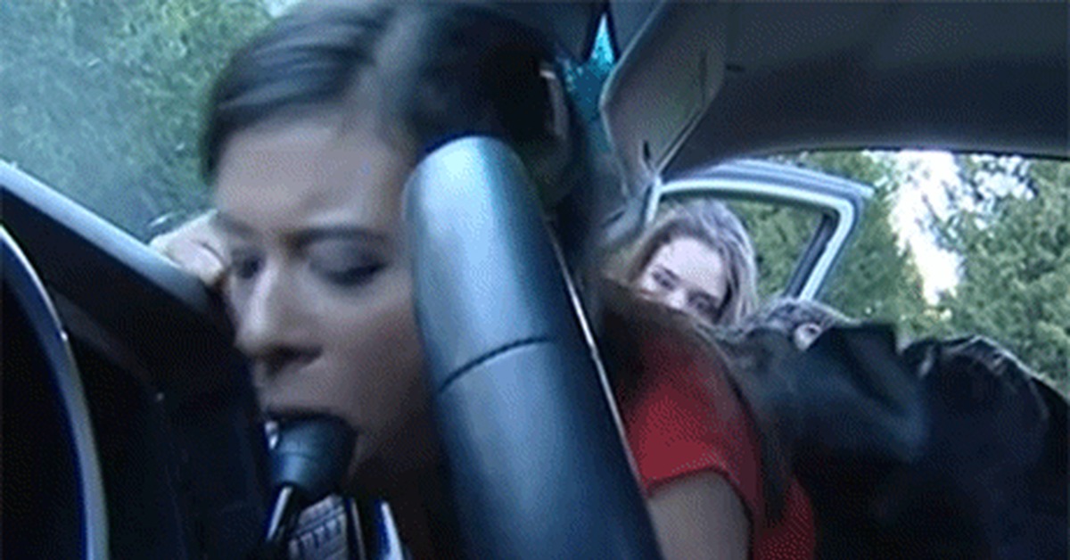 Deepthroat blowjob in car video