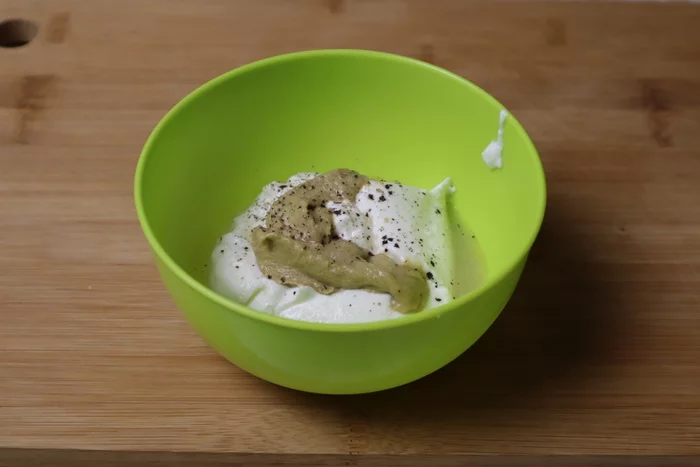 Салат с креветками - "Уолдорф", с заправкой из греческого йогурта салаты
