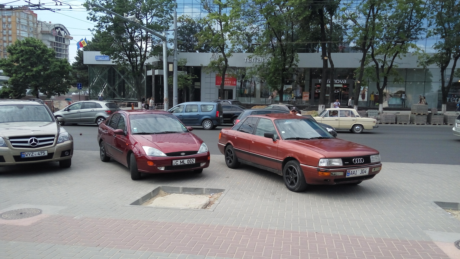 Парковки в Кишиневе