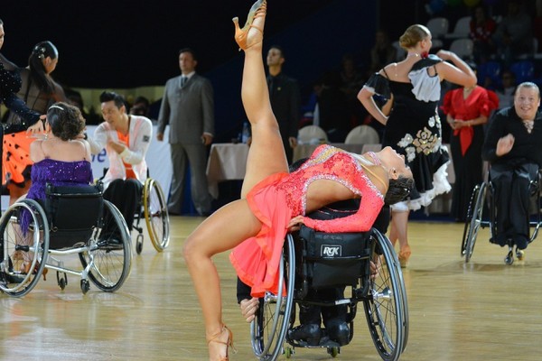 From the bitch! Scandal with wheelchair dancers. - Ipc, Paralympians, Dancing