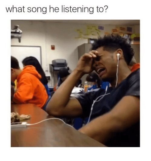 What song is he listening to? - Song, 9GAG, SpongeBob, Gary