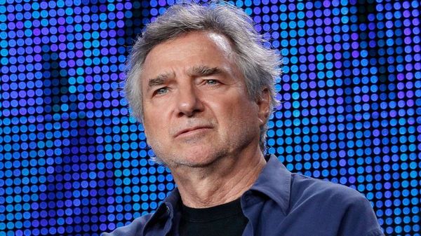 Кёртис Хэнсон.