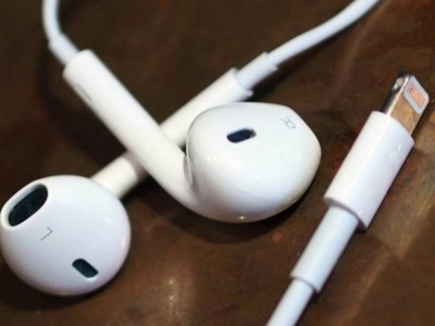 Apple, just problems with new headphones, or why do we need this 3.5 .... - Apple, Apple EarPods, Headphones, Problem, Copy-paste