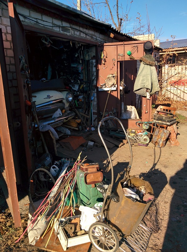 This is my neighbor's garage. - My, , , Longpost