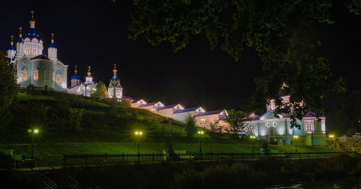 Курская область что там находится. Коренная пустынь Курск. Монастырь Свобода Курская область. Коренная пустынь монастырь. Курск Коренная пустынь монастырь.