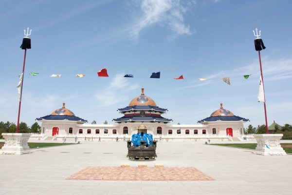 Eight white yurts near the Spirit of Genghis Khan - My, Genghis Khan, Story