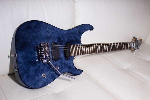 Сaparison Horus - Японский Рокер