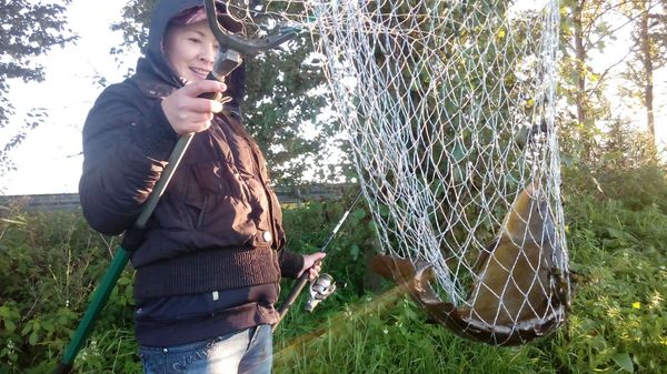 My first big fish in St. Petersburg! :) - My, Fishing, Peterhof, Tench, Trophy, Relaxation