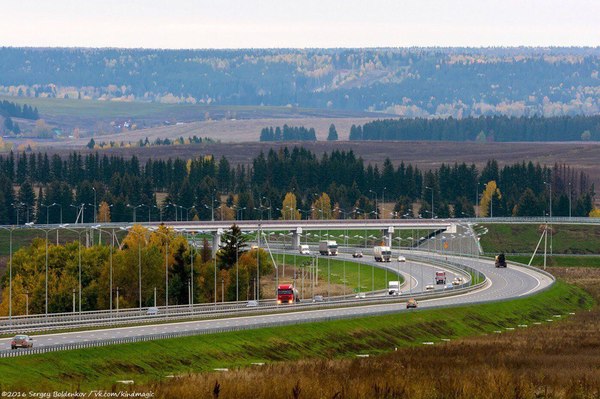 Autumn. Road. Ural. - Longpost, , Permian, Road, Autumn, Tag