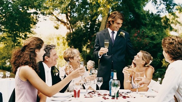 Instead of 50 people invited to the wedding, only 15 people came. And that's why - Life stories, Wisdom, Wedding