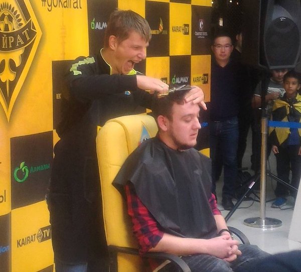 Not head ArseShaving should shave - Andrey Arshavin, , Problem