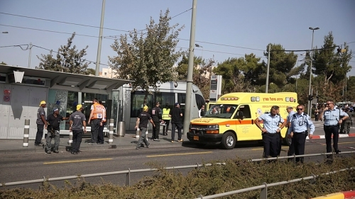 Появилось видео как палестинец открыл стрельбу из М-16 в Иерусалиме (09.10.2016)