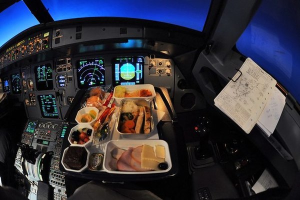 Dinner-breakfast - Cockpit, Food