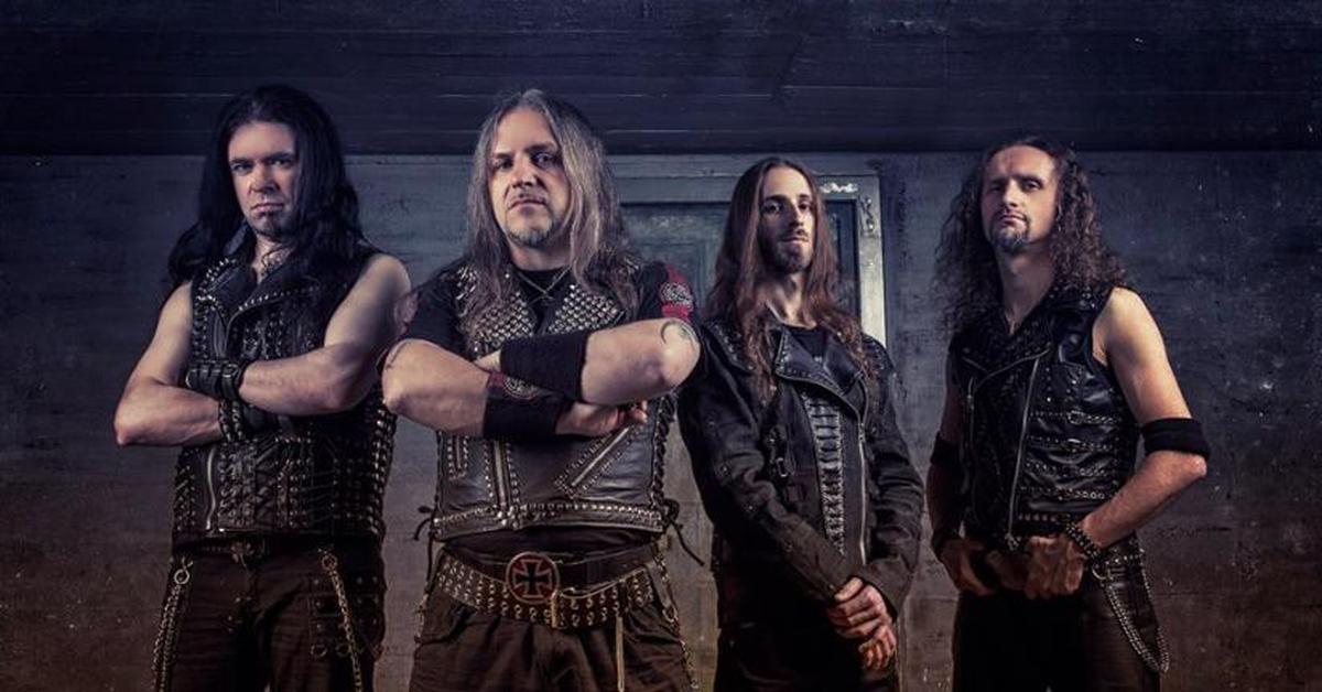 Металл и он группа. Субкультура металлистов металхед. Рок группа коррозия металла. Группа venom black metal. Догма металл группа.