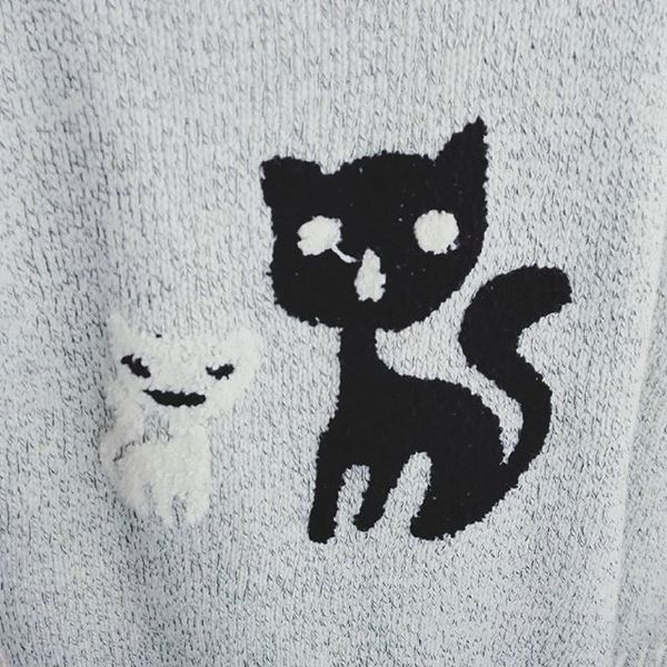 Drawing on a pullover - My, Cloth, Pullover, Sweater, Pullover, cat
