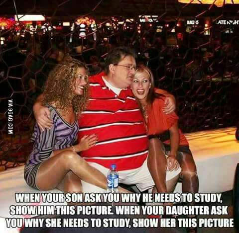  9GAG,  