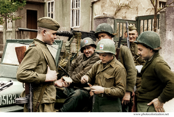 My colorization Soviet and American soldiers at the Willis jeep during a meeting on the Elbe. - My, Colorization, Photoshop, The Second World War, Meeting on the Elbe