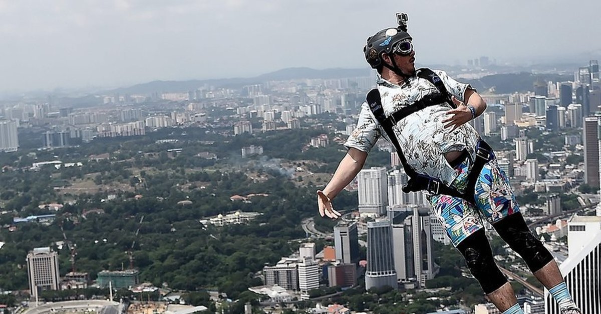 1 best photo. Base jumping прикольные картинки. Boys Tower Jump. Base jumping famous places.