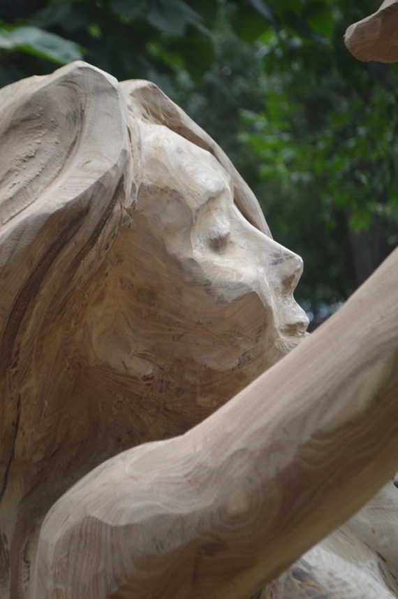 Thank you mom! Incredibly touching video - Alexander Ivchenko, Chainsaw sculpture, Voronezh, Chainsaw, , Monument, Video, Longpost