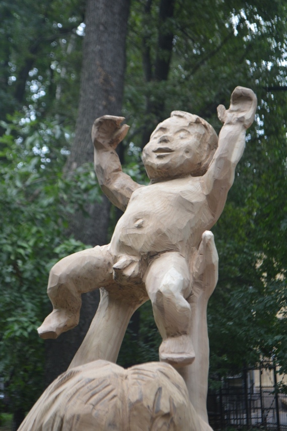 Thank you mom! Incredibly touching video - Alexander Ivchenko, Chainsaw sculpture, Voronezh, Chainsaw, , Monument, Video, Longpost