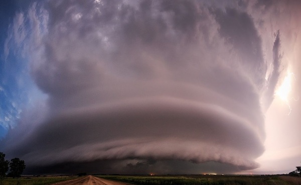 Supercell attacks - The photo, Tornado, Supercell, Nature, Phenomenon, Thunderstorm, , Kansas