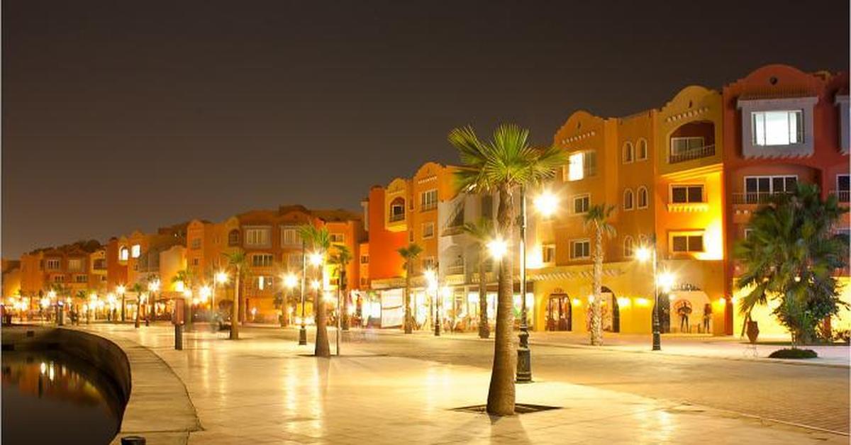 Hurghada city. Улица Шератон в Хургаде. Шератон стрит Хургада. Набережная Шератон Хургада.