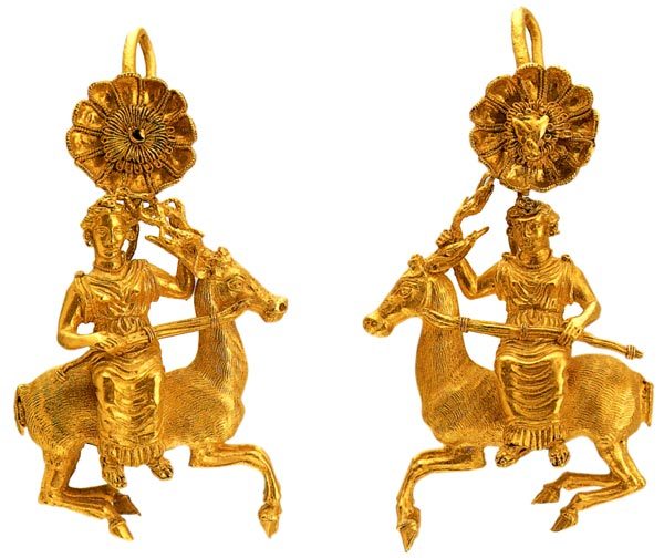 Earrings-amulets with a figurine of Artemis - My, Archeology, Archaeological finds, , Antiquity, Artemis