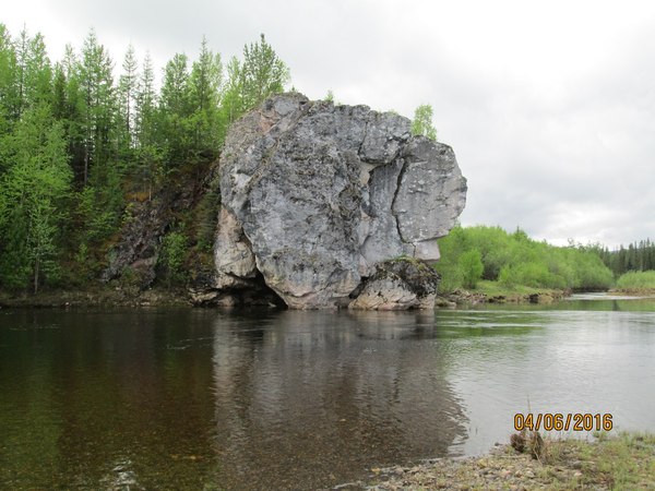 She reminds me of someone... - My, The rocks, River, Ural, 