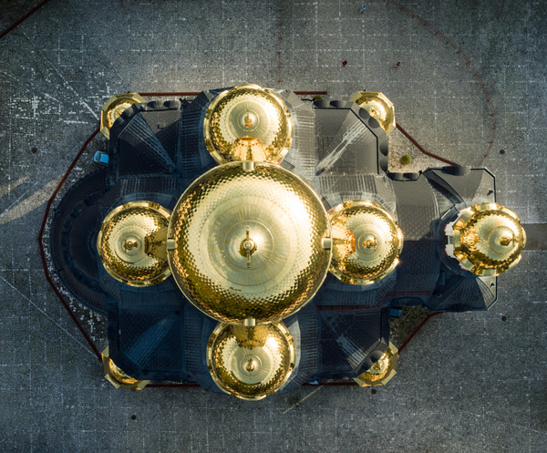 Купола храма с высоты