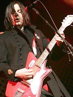 How to tune the sound of Jack White's guitar? - Jack White, The white stripes, guitar player, Guitar