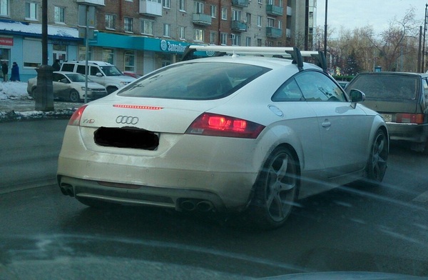Когда купил AUDI TTS, но не знаешь как ей пользоваться...