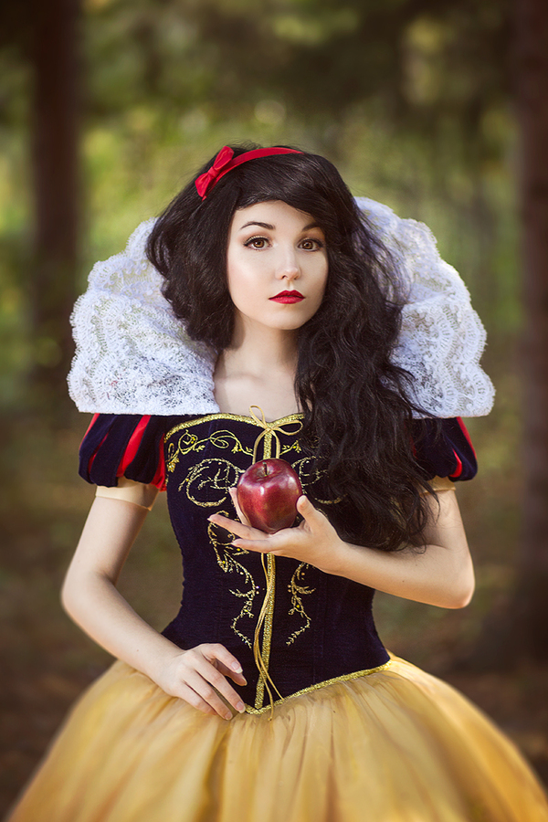 Beautiful cosplay of Snow White - Cosplay, Snow White, Story, Photo, Girls