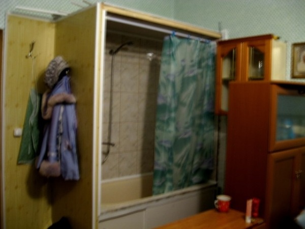 Residents of a house in the Kirovsky district of St. Petersburg were forced to remove showers - news, Housing and communal services, Lodging, Saint Petersburg