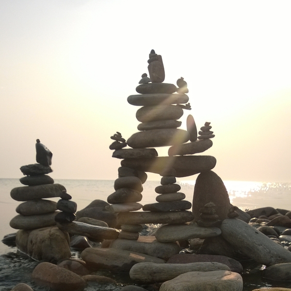 Collect thoughts. - My, Zen, Meditation, A rock, Mortar, Equilibrium, Summer, Baikal, Longpost