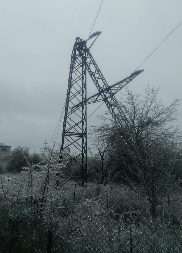 Freezing rain - My, Icy, Rain, Krasnodar, Power lines, Longpost