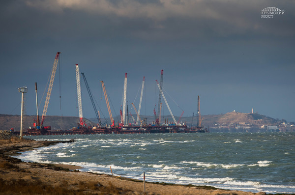 200 CRIMEAN BRIDGE SUPPORTS BUILT - Kerch bridge, Bridge, Crimea, Russia, Building, Text, Video, Photo, Longpost, Crimean bridge