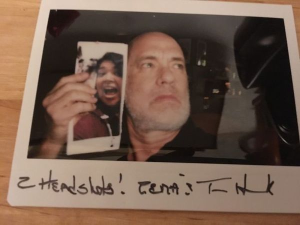 Oh that Tom Hanks! - Tom Hanks, Photo, Dispute