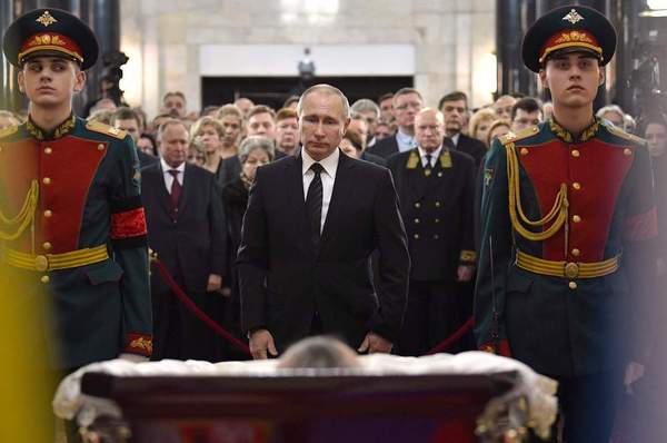 Putin looks at the murdered Russian Ambassador Andrei Karlov - Vladimir Putin, , Ambassador, Death, Russia, Politics
