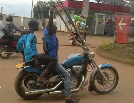 When there is no hacksaw in the village - Moto, Black people