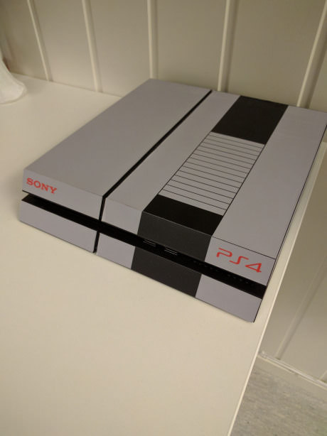   NES,     PS4