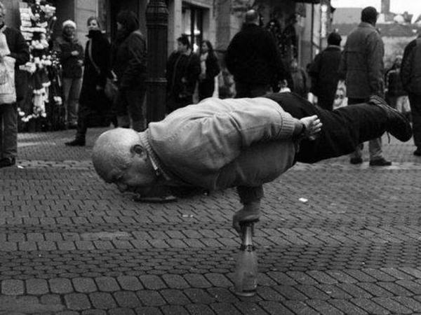 60 years is 20... - Age, Equilibrium, Acrobat, Acrobatics