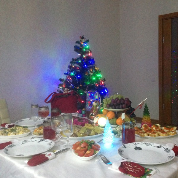 Happy New Year! - My, New Year, Festive table, Christmas trees, Congratulation