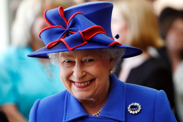 big game hunter - The charter, Great Britain, Queen Elizabeth II