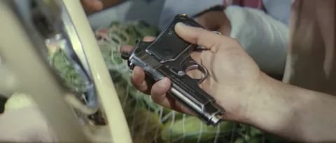 Pistol from the Diamond Arm - The Diamond Arm, Weapon, Beretta, Longpost