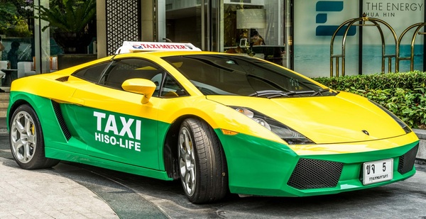 That feeling when a taxi in Dubai, the car of your dreams... - Interesting, Car, Dream, Dubai, Taxi