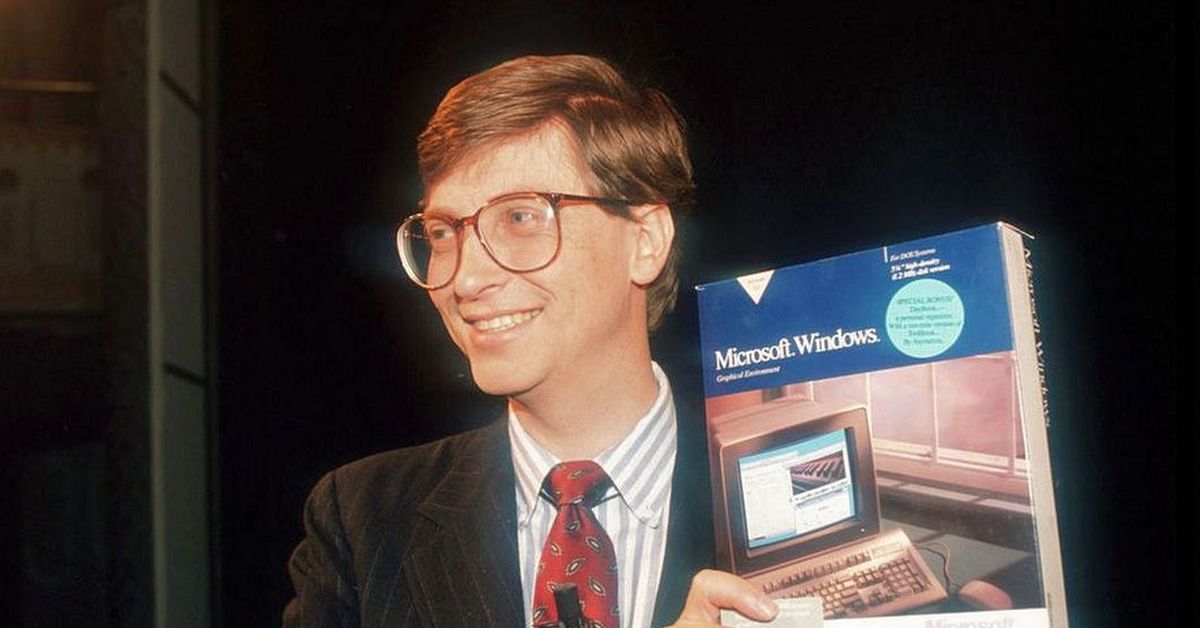 Разработчики майкрософт. Билл Гейтс 2000. Билл Гейтс в молодости. Билл Гейтс 1973. Билл Гейтс в молодости с компьютером.