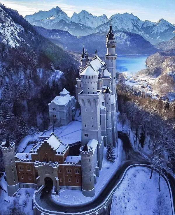 Snowy Neuschwanstein Castle, Bavaria, Germany - Castle, Германия, Нойшванштайн, Зима, Строительство