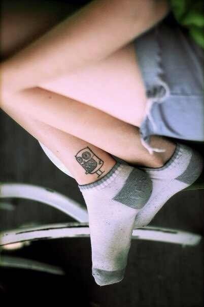 Nice tattoo, but what about the leg? - Legs, Tattoo, The photo