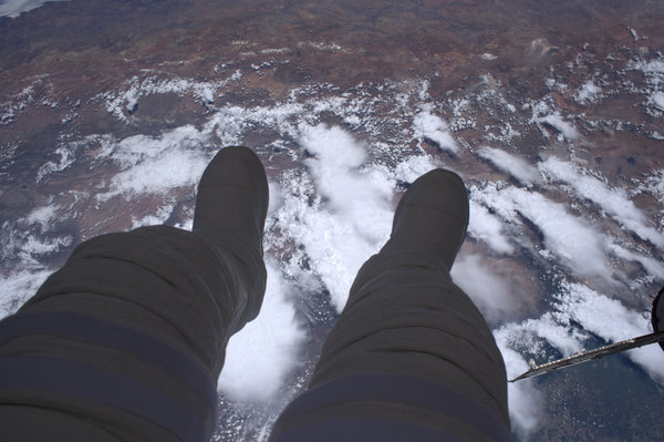 And under your feet the whole planet! - ISS, Deep space, Land